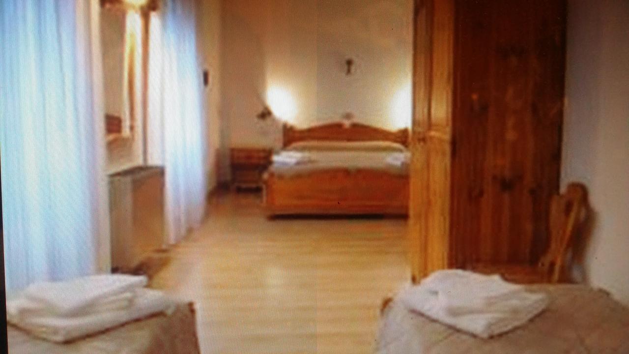 Quadruple Room,647959080:JPEG